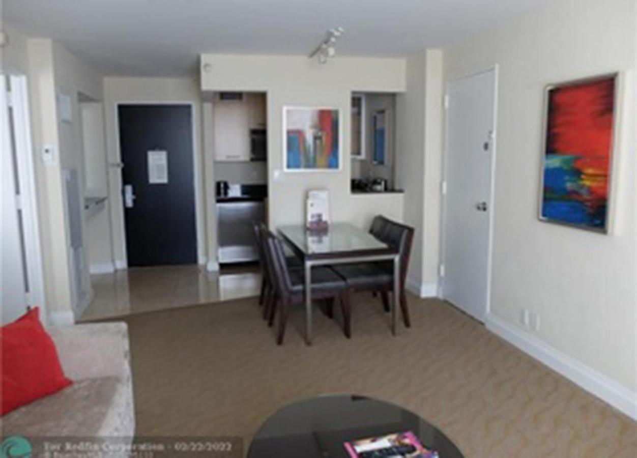 Gallery One - A Doubletree Suites By Hilton Hotel Fort Lauderdale Exteriör bild