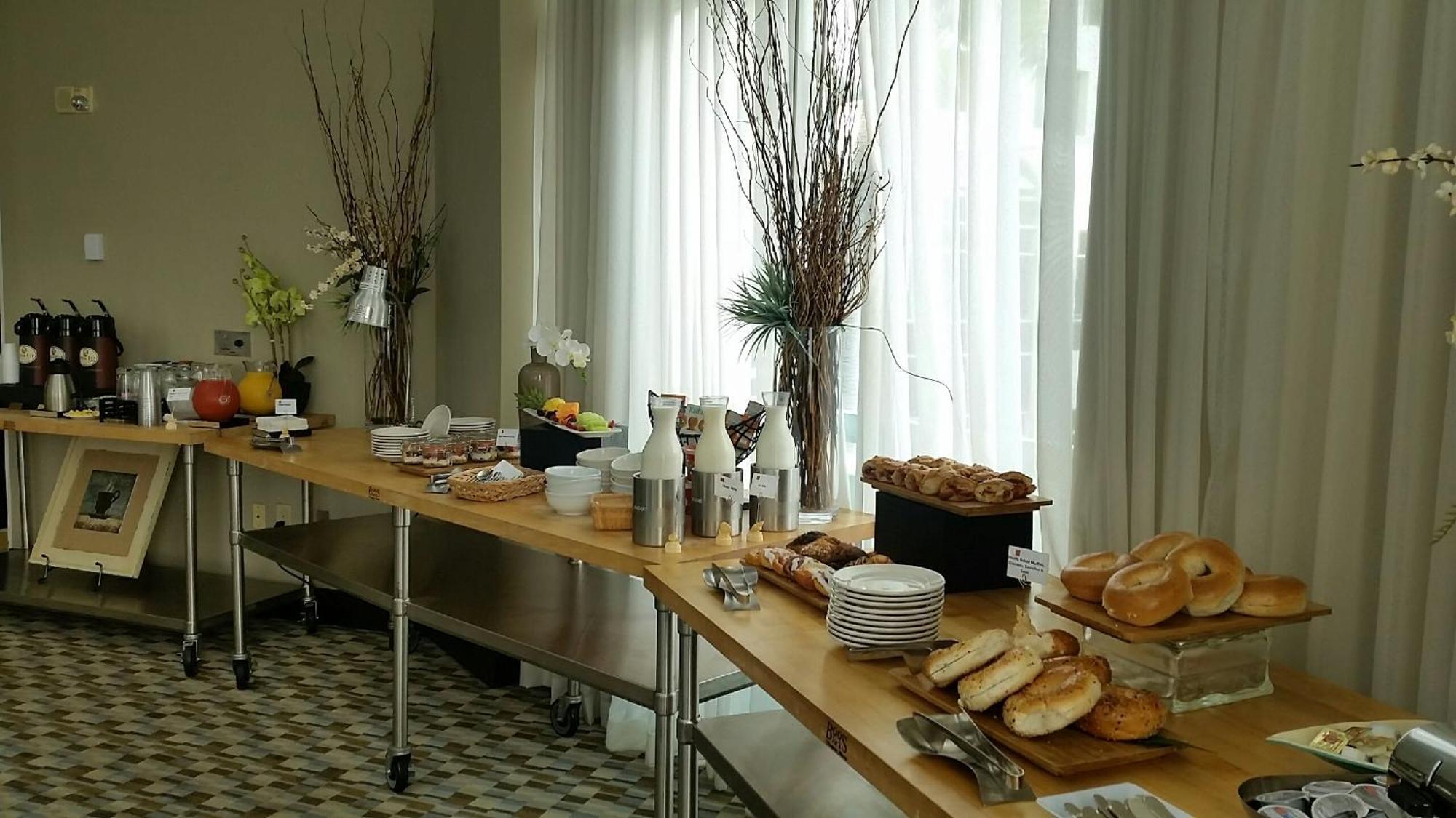 Gallery One - A Doubletree Suites By Hilton Hotel Fort Lauderdale Exteriör bild