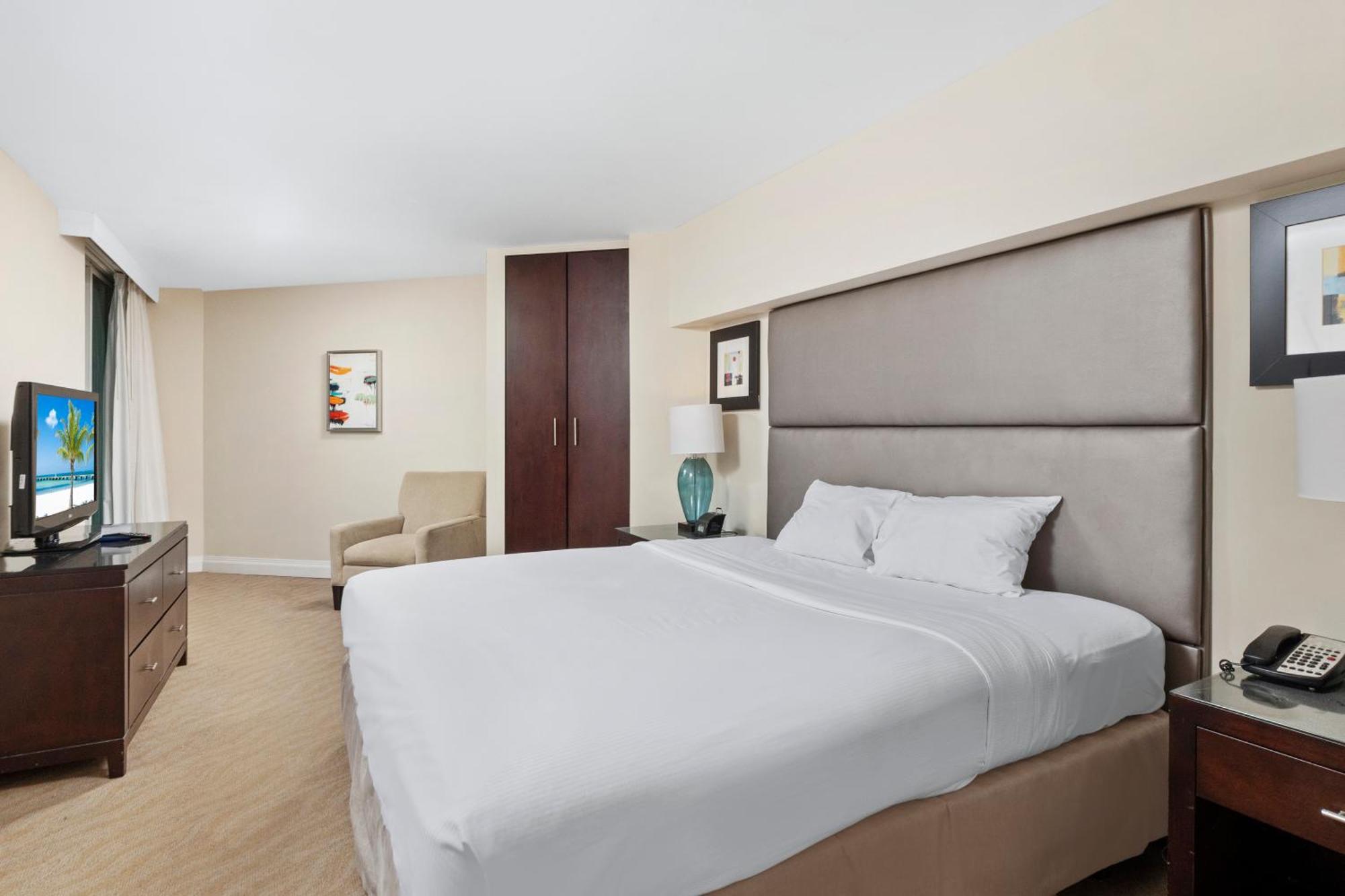 Gallery One - A Doubletree Suites By Hilton Hotel Fort Lauderdale Exteriör bild
